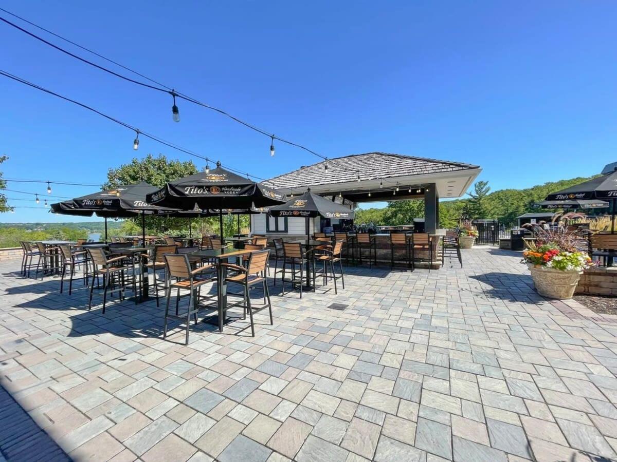 New Lake Como Condo With Lake Views Lake Geneva Esterno foto