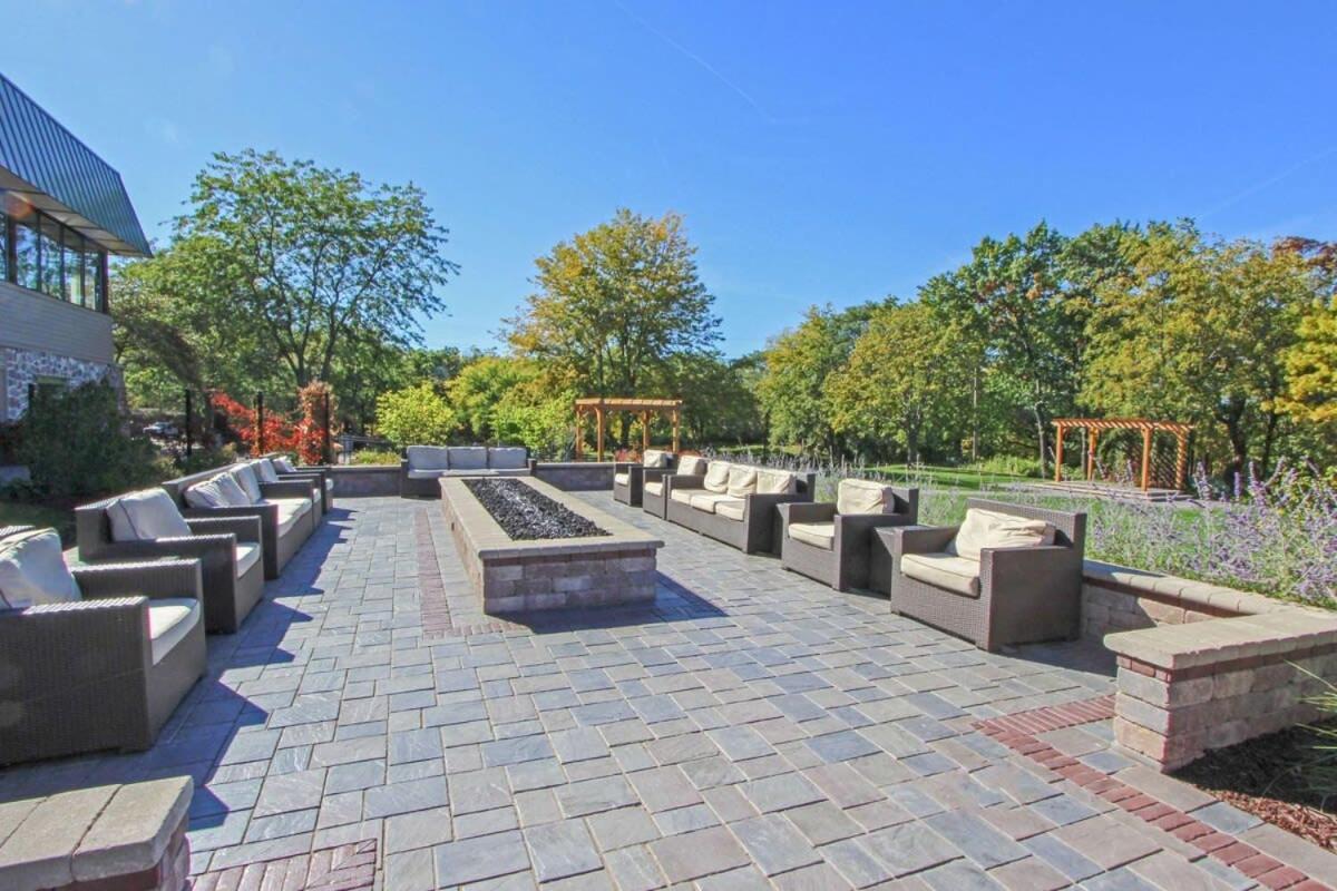 New Lake Como Condo With Lake Views Lake Geneva Esterno foto