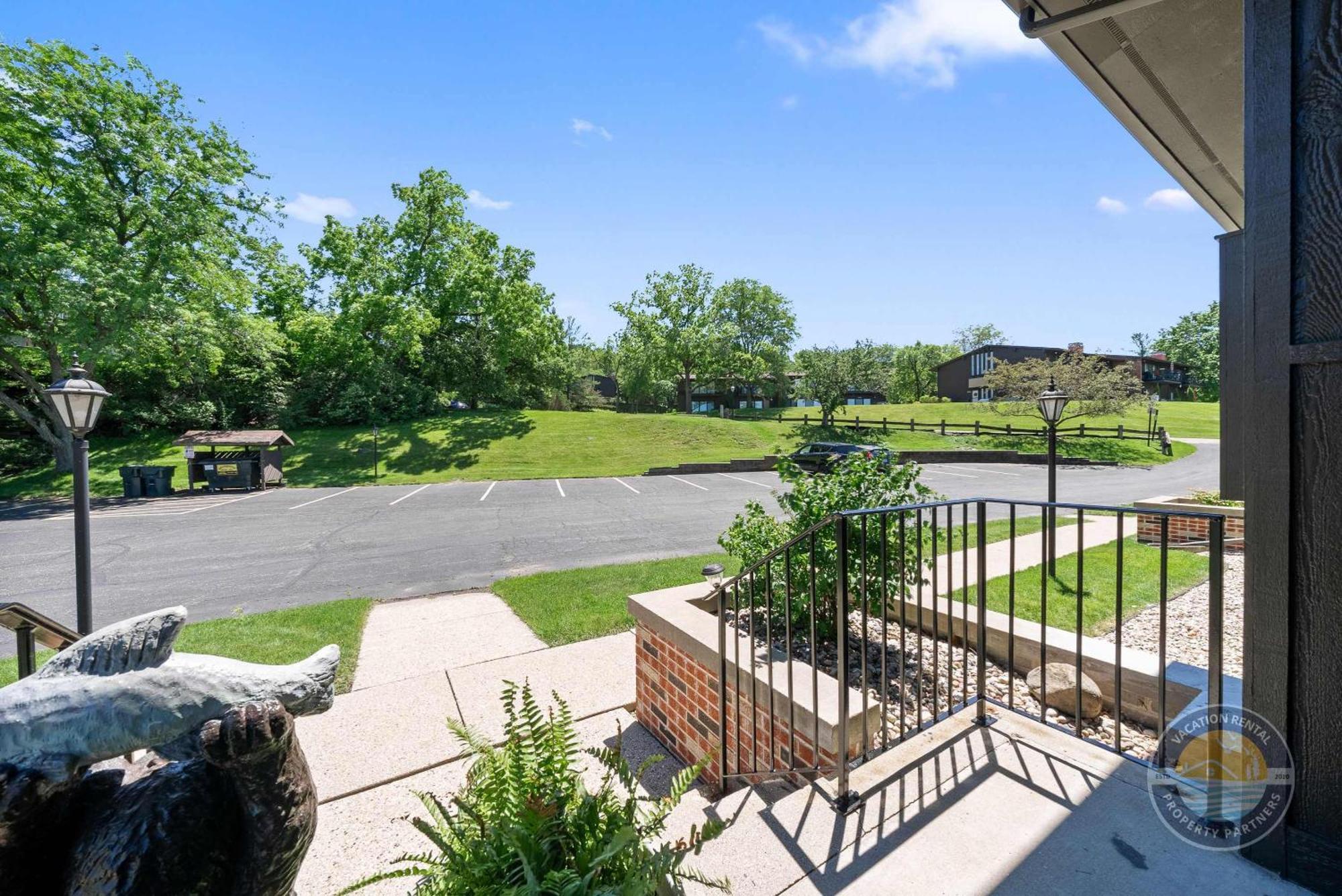 New Lake Como Condo With Lake Views Lake Geneva Esterno foto