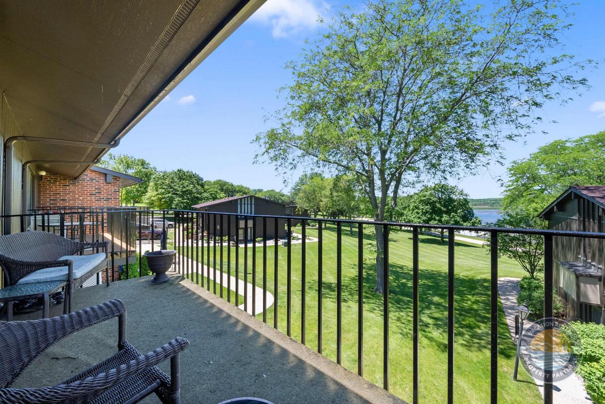 New Lake Como Condo With Lake Views Lake Geneva Esterno foto