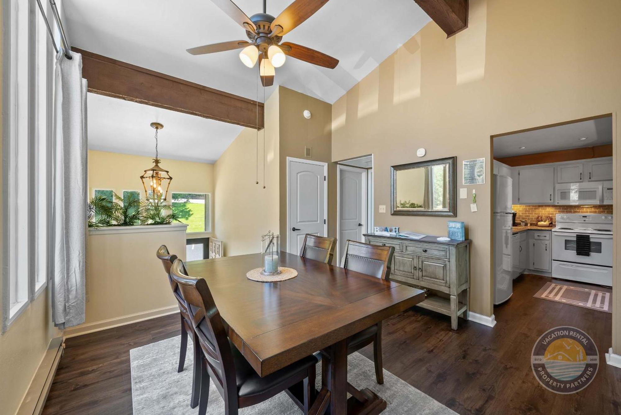 New Lake Como Condo With Lake Views Lake Geneva Esterno foto