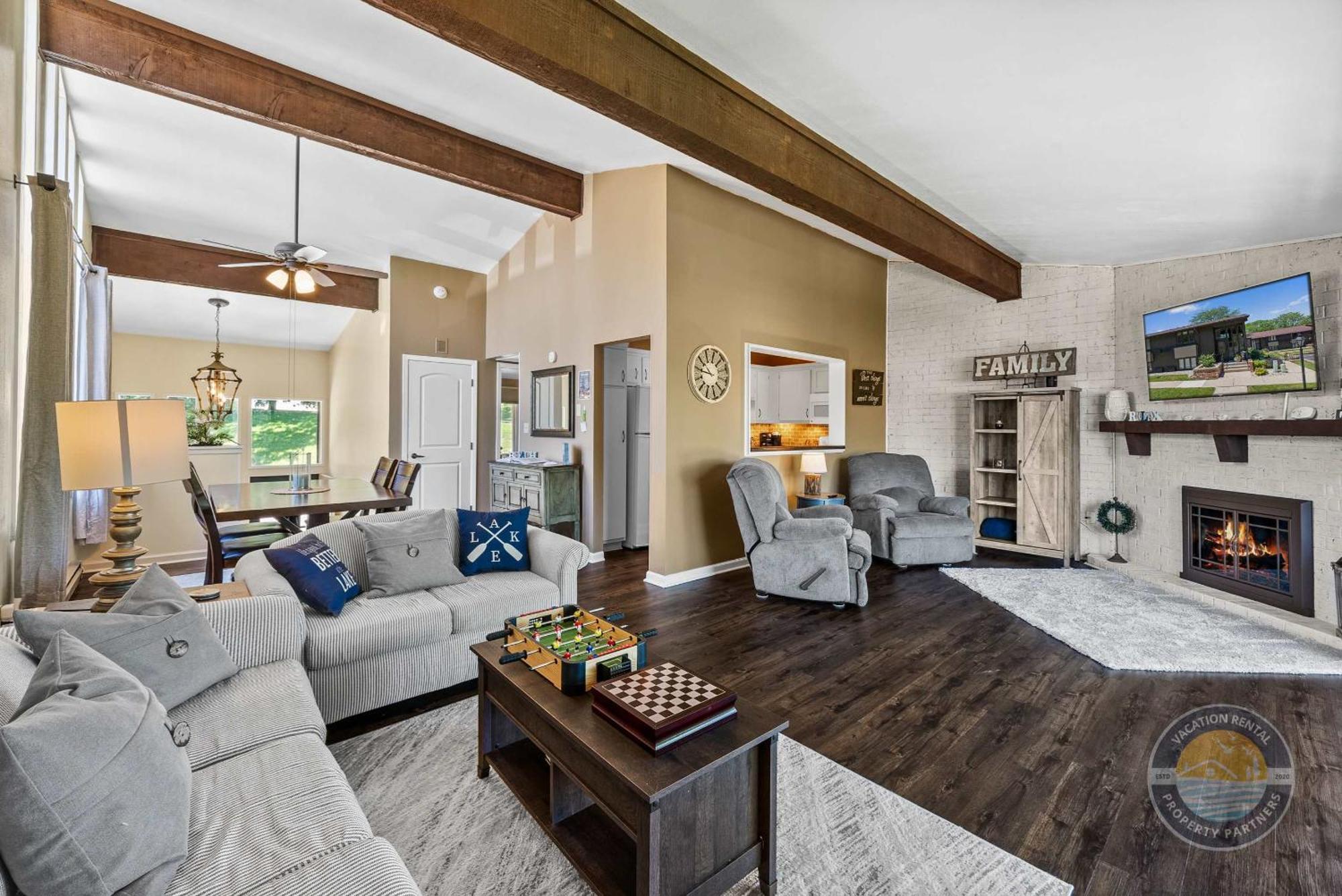 New Lake Como Condo With Lake Views Lake Geneva Esterno foto